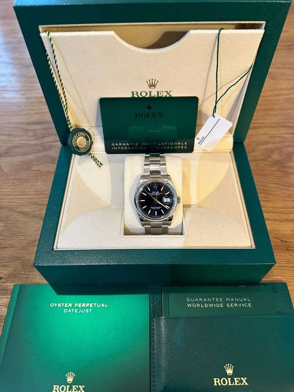 Rolex Cosmograph Daytona White Dial Stainless Steel Oyster Mens Watch 40Mm