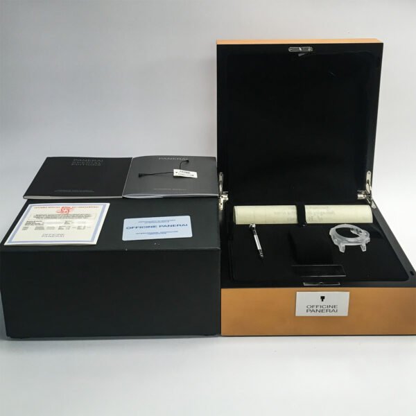 Panerai Luminor Gmt Pam1033 Blue Dial P9011