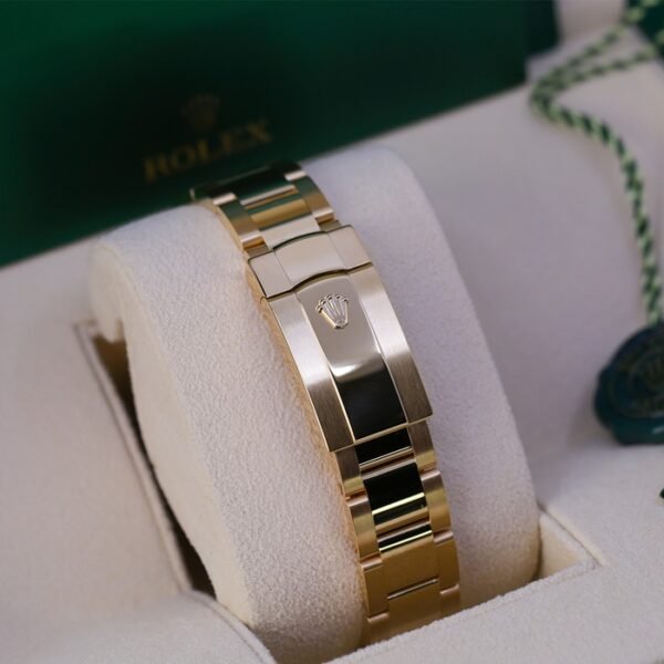 Rolex Sky-Dweller Black Dial Automatic Men Watch 326938 42Mm