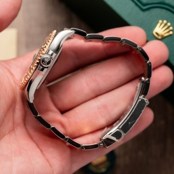 product-img-68636a411ca3ce22f77a9d43 Rolex Yacht-Master 37 268621